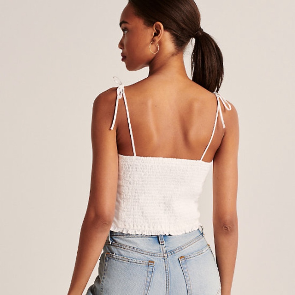 LOOKING FOR: Abercrombie Lace Piece Slim Crop Cami - Picture 4 of 7